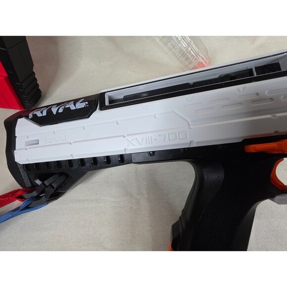 Pair of Nerf Rival Apollo XV-700 Blasters – Red & Phantom Corps White – w/Flags - Picture 4 of 12
